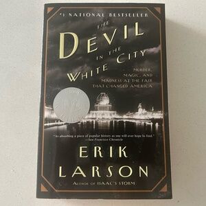 The Devil in the White City by Erik Larson